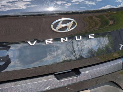 2022 Hyundai Venue SEL