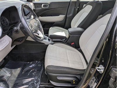 2022 Hyundai Venue SEL