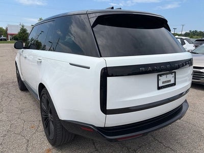 2022 Land Rover Range Rover SE