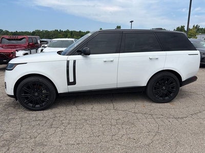 2022 Land Rover Range Rover SE