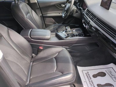 2019 Audi Q7 55 Premium Plus quattro