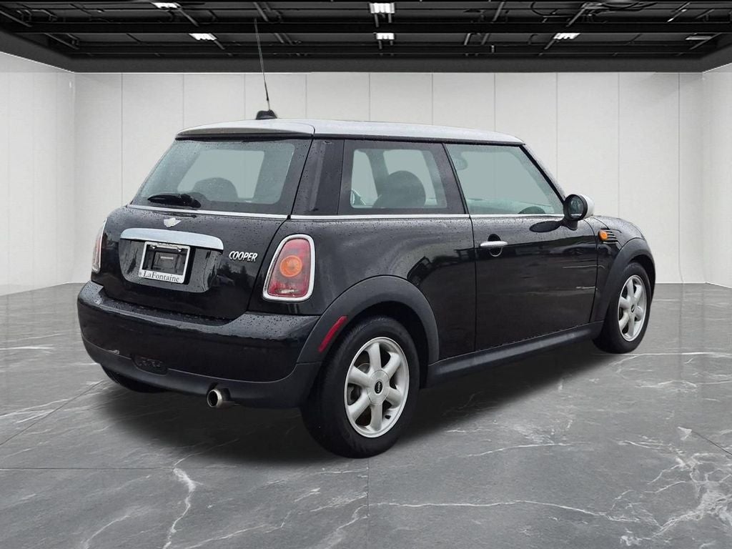2009 MINI Cooper Base