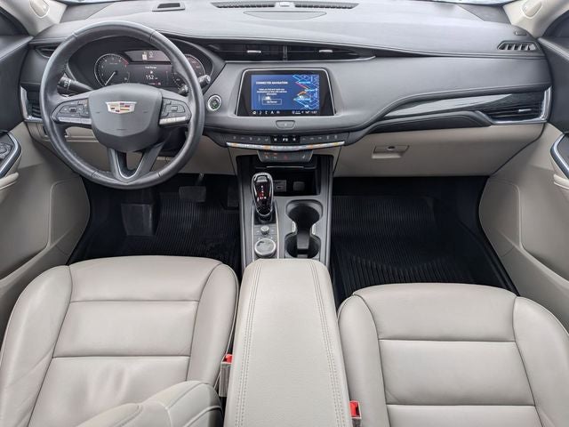 2022 Cadillac XT4 AWD Premium Luxury