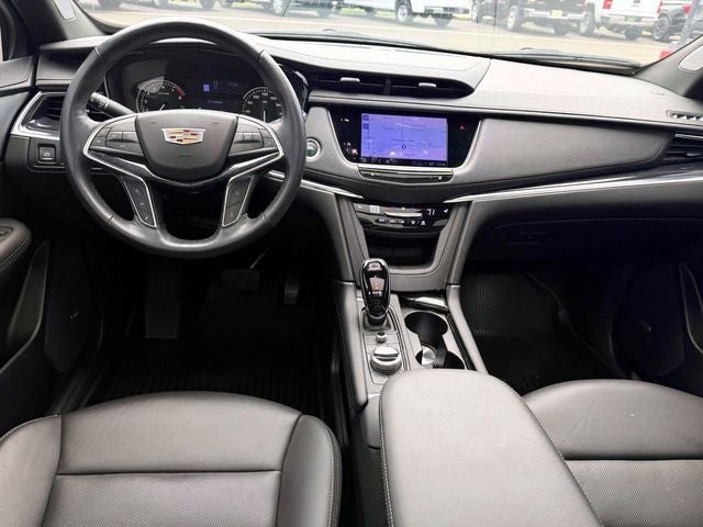 2023 Cadillac XT5 FWD Premium Luxury