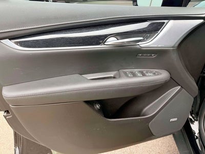 2023 Cadillac XT5 FWD Premium Luxury