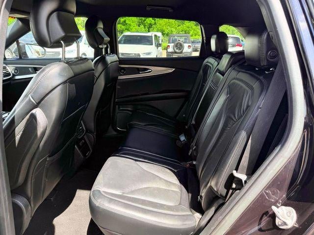 2019 Lincoln Nautilus Select