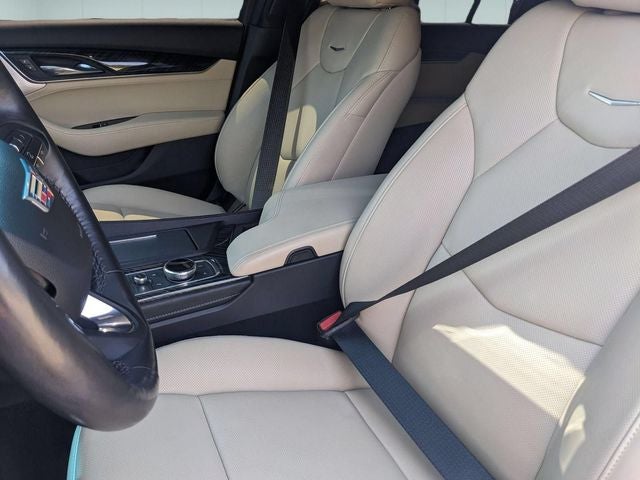 2022 Cadillac CT5 Premium Luxury