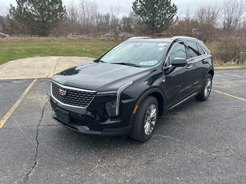 2025 Cadillac XT4 FWD Premium Luxury