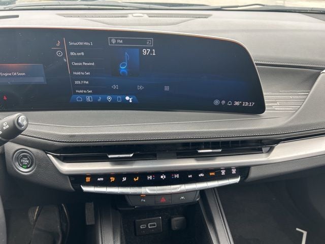 2025 Cadillac XT4 FWD Premium Luxury