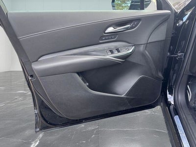 2025 Cadillac XT4 FWD Premium Luxury