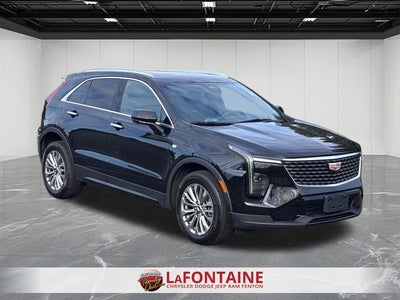 2025 Cadillac XT4 FWD Premium Luxury