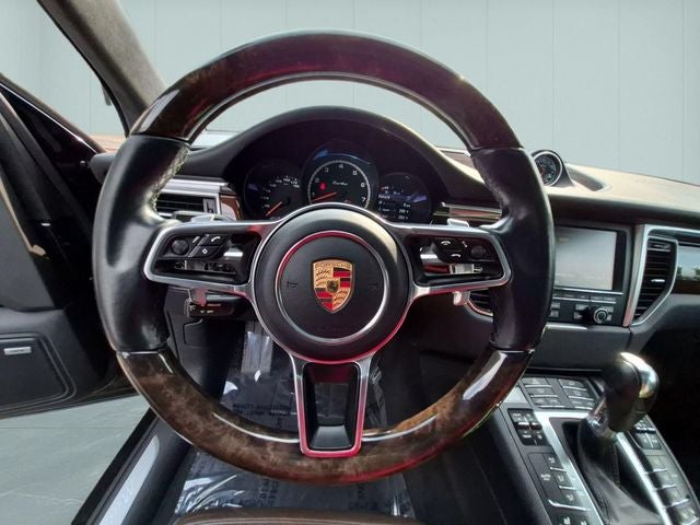2015 Porsche Macan Turbo