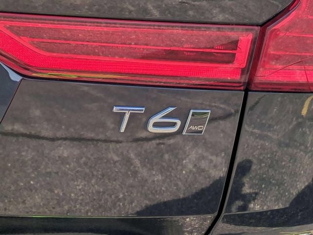 2018 Volvo XC60 T6 Momentum