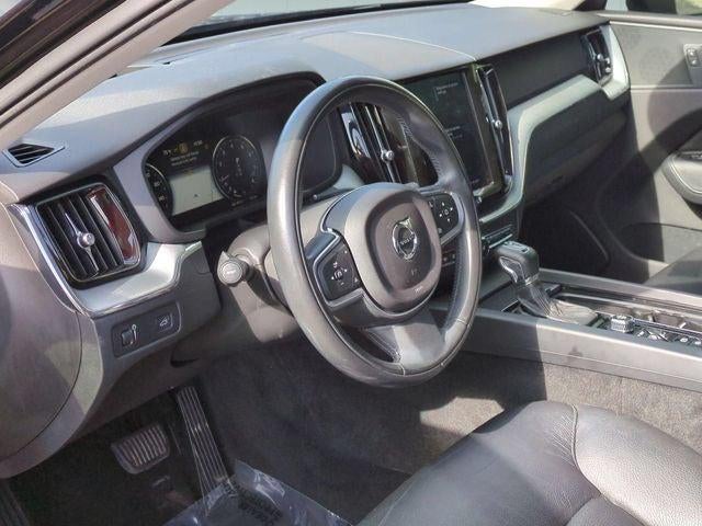 2018 Volvo XC60 T6 Momentum
