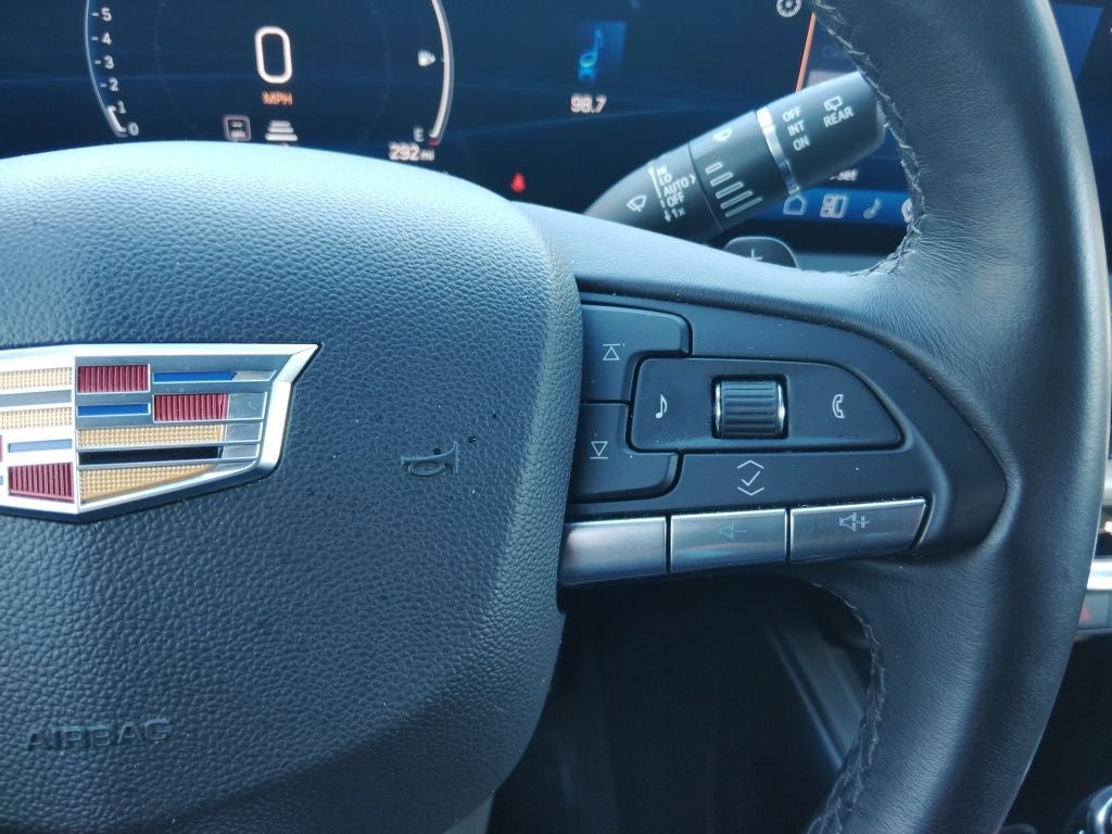 2025 Cadillac XT4 AWD Premium Luxury