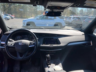 2020 Cadillac XT4 Premium Luxury