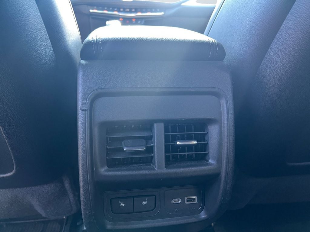 2020 Cadillac XT4 Premium Luxury