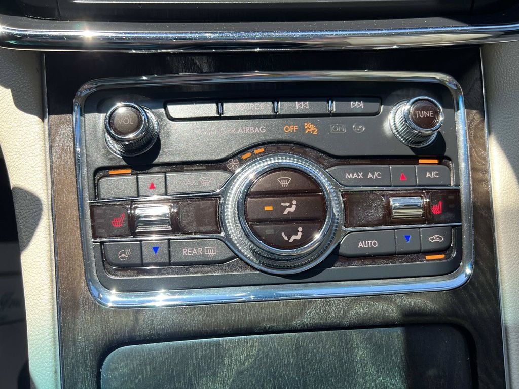 2018 Lincoln Continental Select
