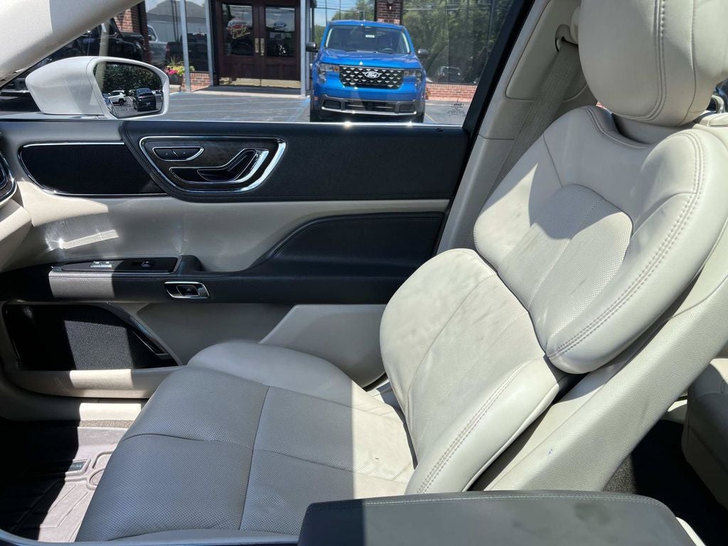 2018 Lincoln Continental Select