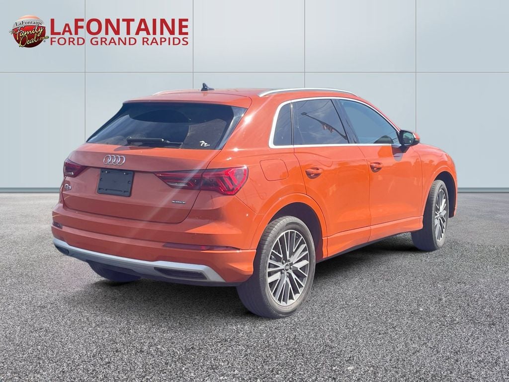 2021 Audi Q3 Premium quattro