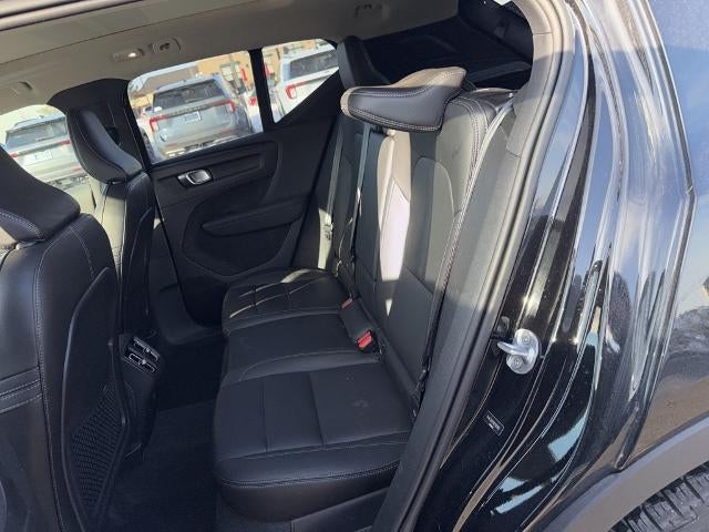 2024 Volvo XC40 B5 Plus Bright Theme