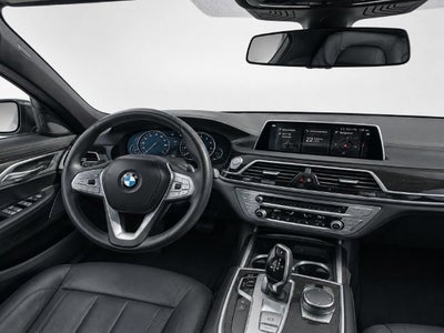 2019 BMW 7 Series 740i