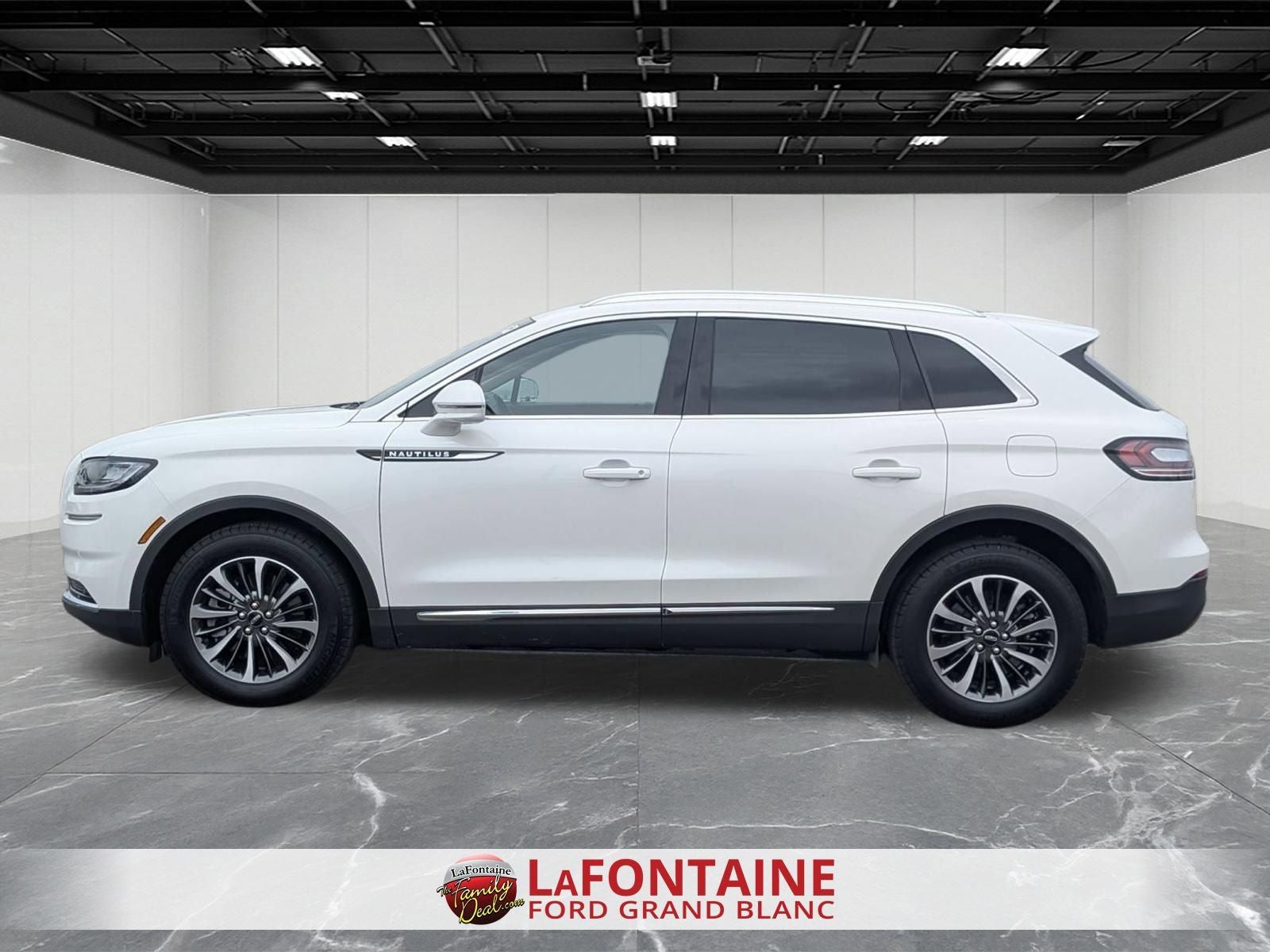 2023 Lincoln Nautilus Standard