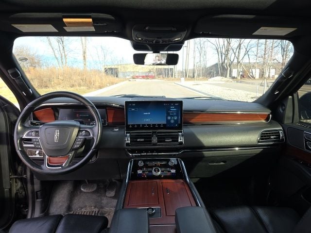2022 Lincoln Navigator L Reserve