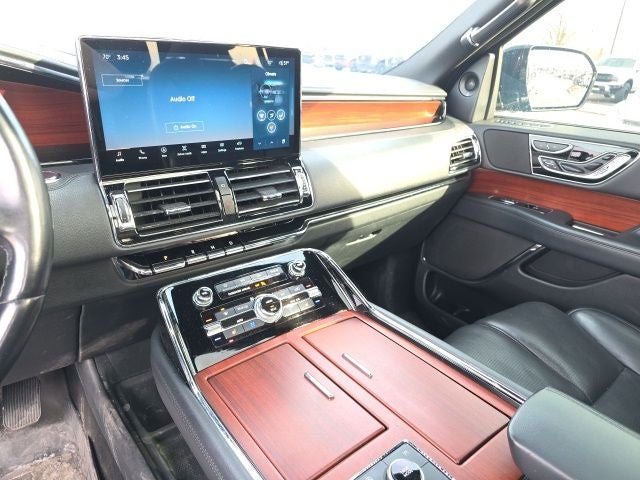 2022 Lincoln Navigator L Reserve