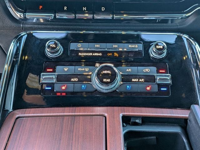 2022 Lincoln Navigator L Reserve