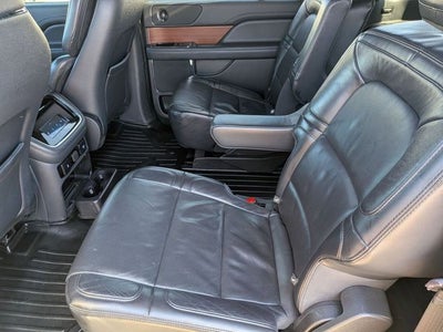 2022 Lincoln Navigator L Reserve
