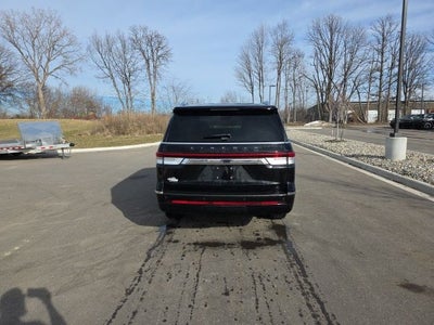 2022 Lincoln Navigator L Reserve
