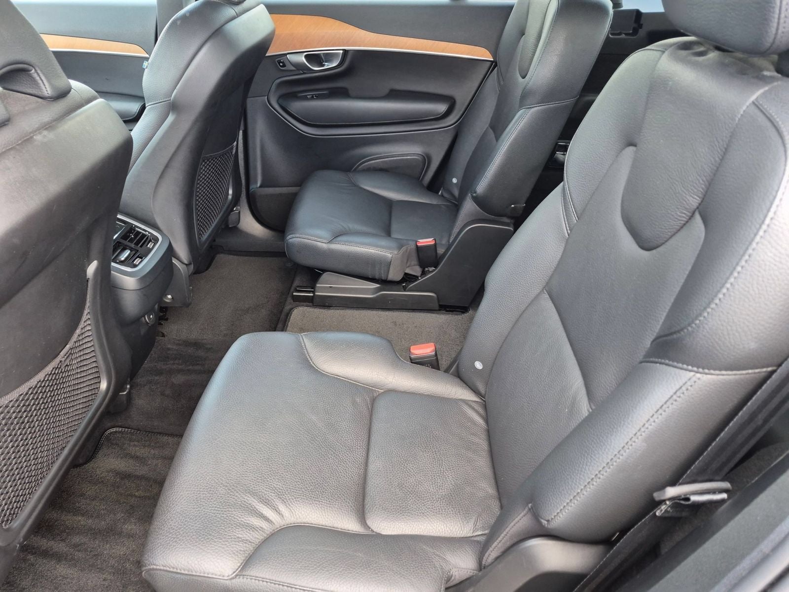 2024 Volvo XC90 B6 Plus Bright Theme 6-Seater AWD