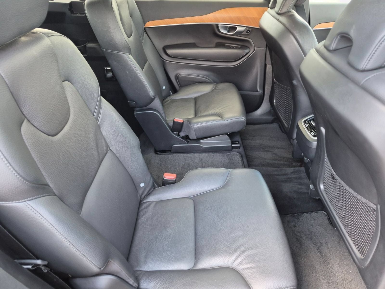 2024 Volvo XC90 B6 Plus Bright Theme 6-Seater AWD