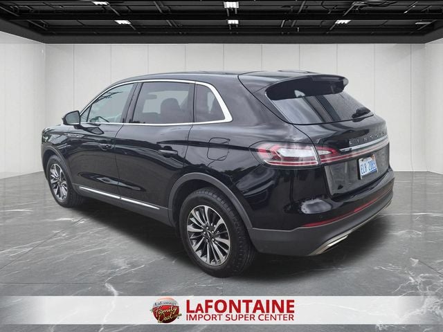 2023 Lincoln Nautilus Standard