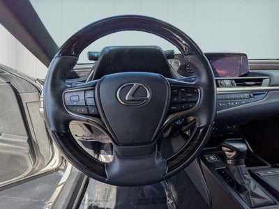 2020 Lexus ES 300h 300h