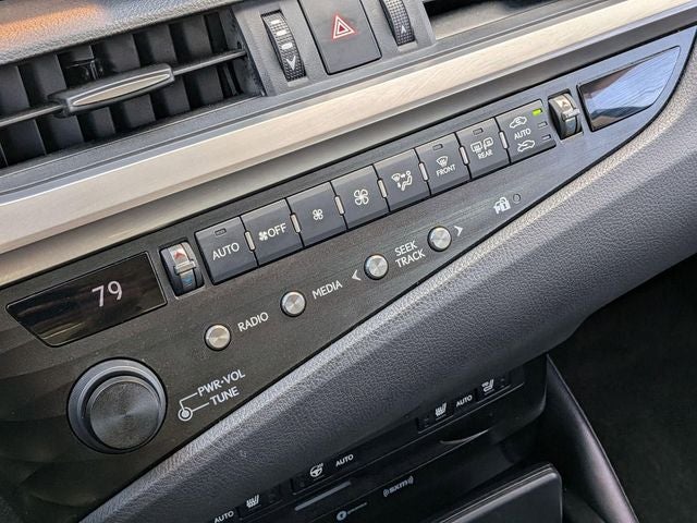 2020 Lexus ES 300h 300h