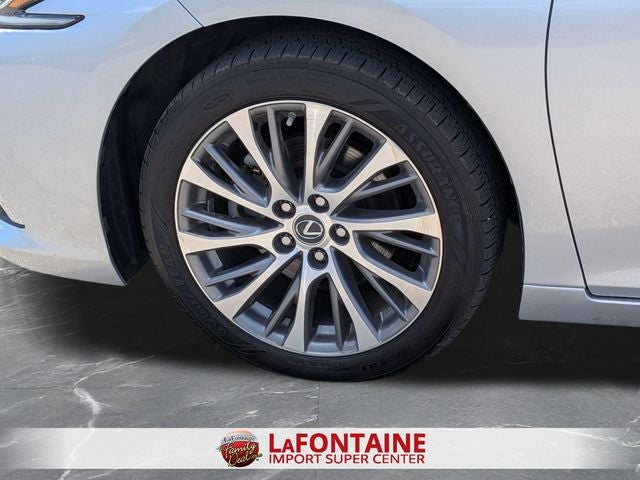 2020 Lexus ES 300h 300h