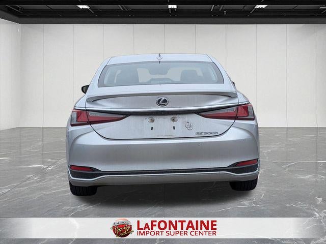 2020 Lexus ES 300h 300h