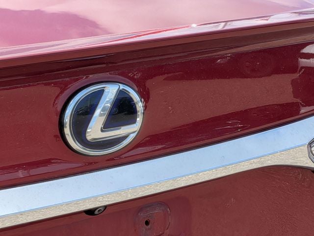 2017 Lexus ES 300h 300h