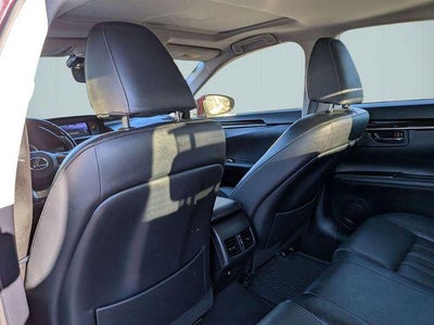 2017 Lexus ES 300h 300h