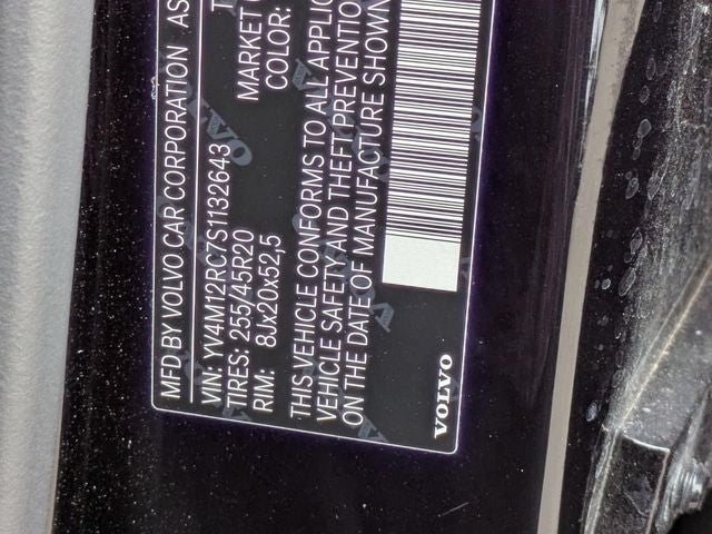 2025 Volvo XC60 B5 Plus