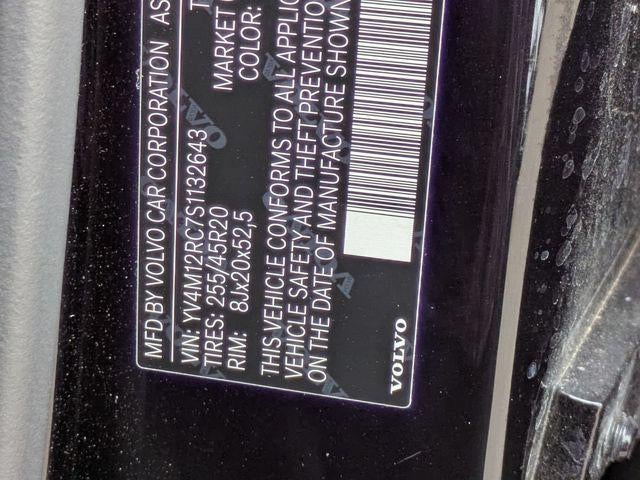 2025 Volvo XC60 B5 Plus