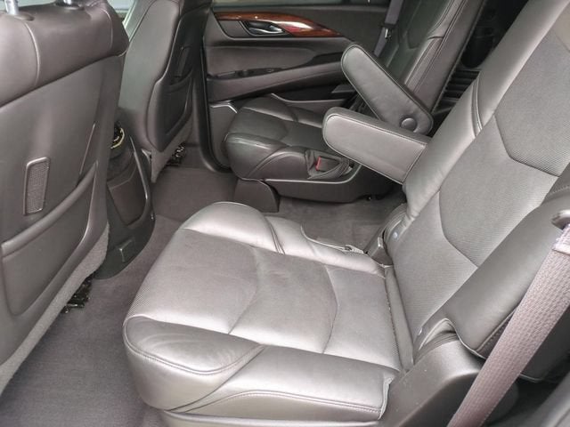 2015 Cadillac Escalade Luxury