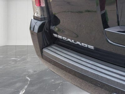 2015 Cadillac Escalade Luxury