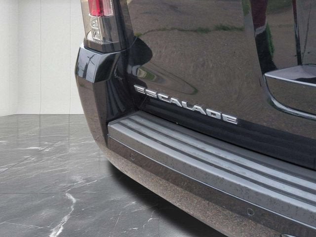 2015 Cadillac Escalade Luxury