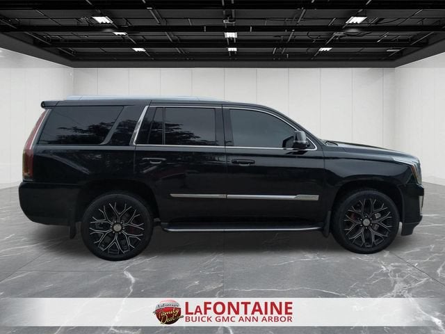 2015 Cadillac Escalade Luxury