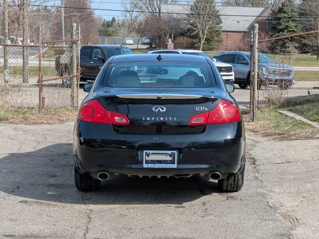 2009 INFINITI G37x x