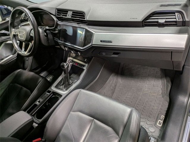 2021 Audi Q3 Premium 45 TFSI S line quattro Tiptronic
