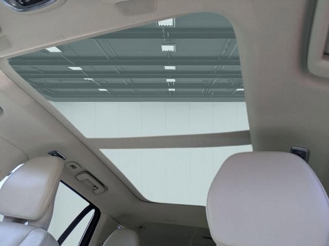 2022 Volvo XC90 T5 Momentum 7 Passenger